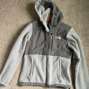 “Vintage” North Face Fleece Jacket